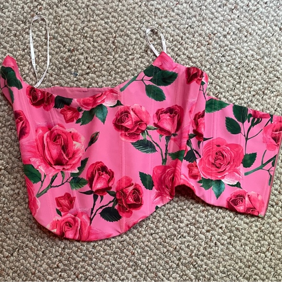 IDIOT MOM SOLD IT - Picture 1 of 1